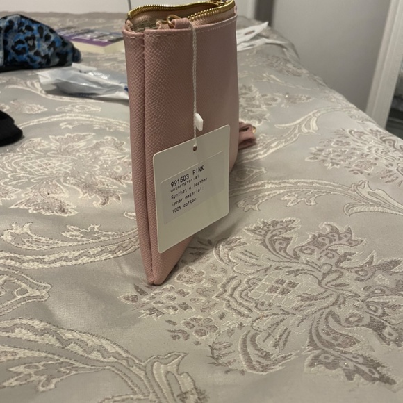 Blush/ pink cross body - Picture 2 of 2